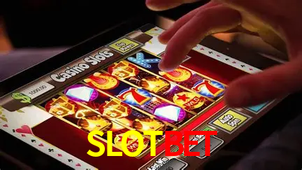 A Experiência Imersiva dos Cassinos Ao Vivo no SLOTBET